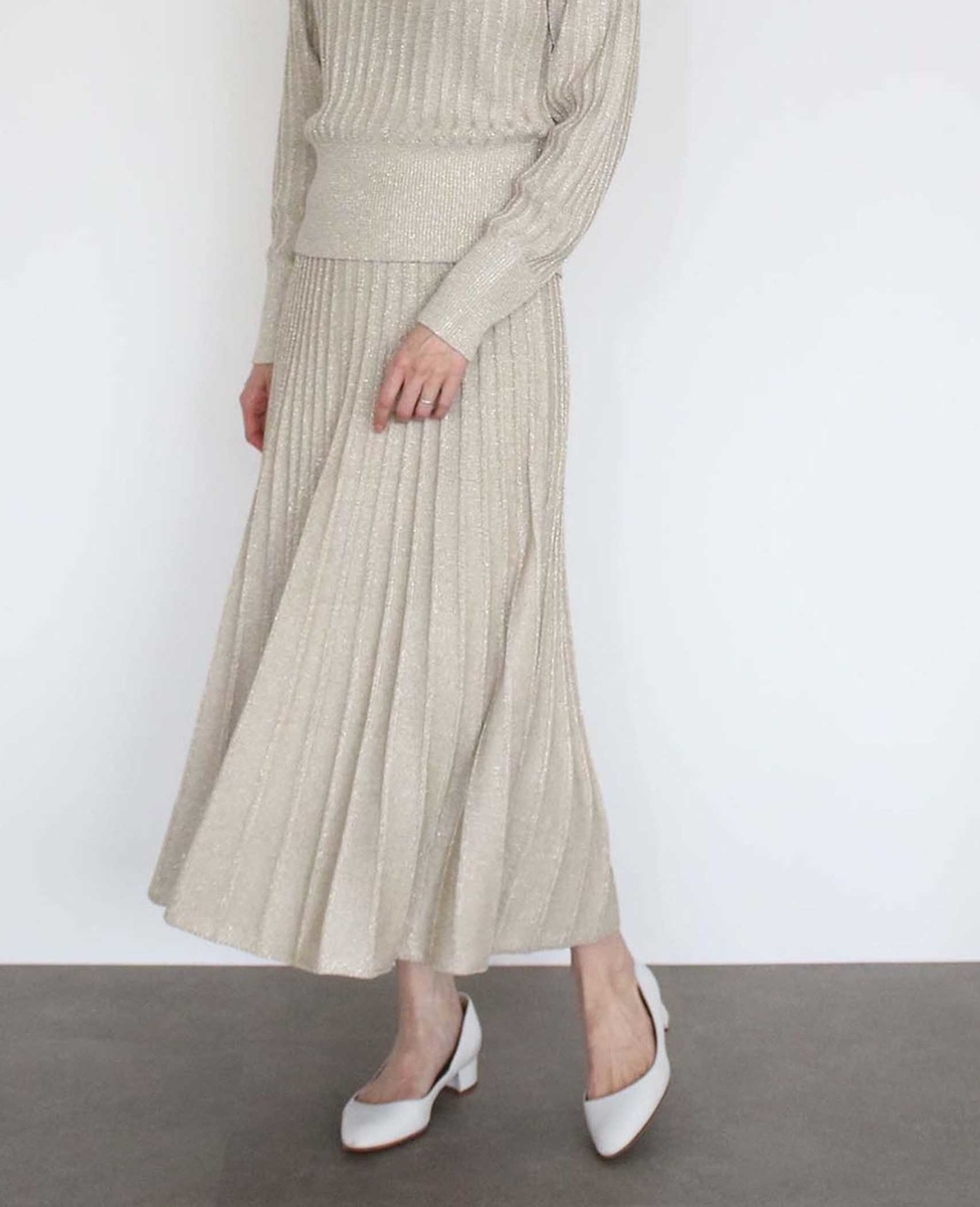 【MARILYN MOON（マリリンムーン）】shine lame knit pleets skirt