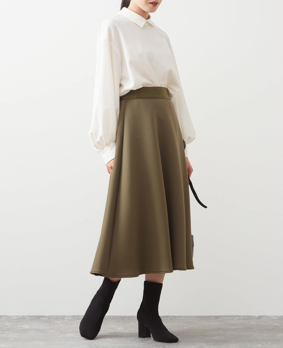 ema_オフィス【新品タグ付】Liesseフレアロングスカート　ブラウン系　サイズ3