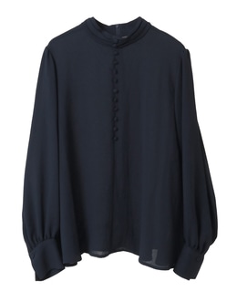 カバーボタンブラウス