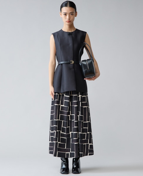 ブラッシュマークプリントアシンメトリータックスカート 詳細画像 ブラック 2