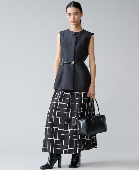 ブラッシュマークプリントアシンメトリータックスカート 詳細画像 ブラック 3