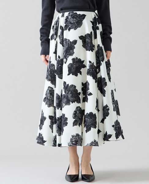 オールドローズプリントサイドタックサーキュラースカート 詳細画像 オフホワイト 1