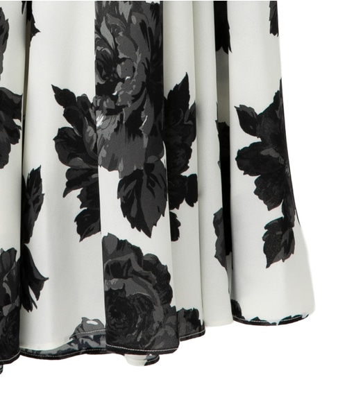 オールドローズプリントサイドタックサーキュラースカート 詳細画像 オフホワイト 10