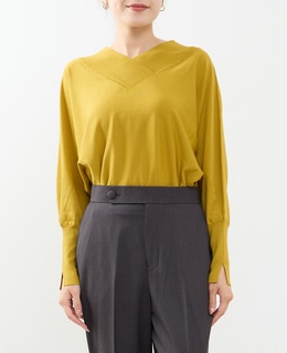 ドルマンVネックニット