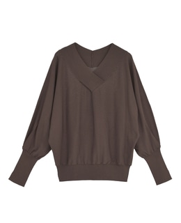 ドルマンVネックニット