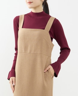 ハイネックリブニット