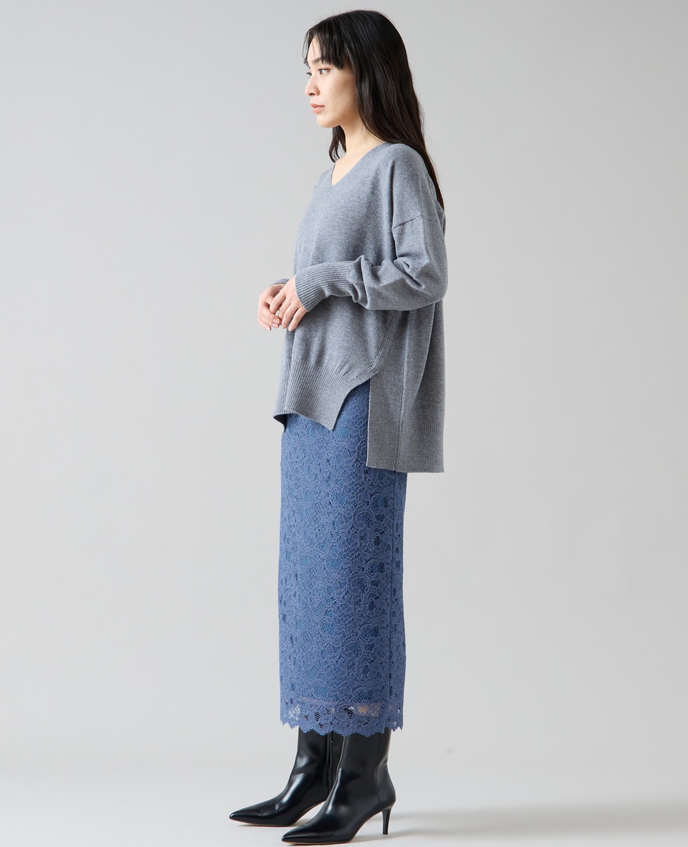 tiaraです Vネックデザインスリットニット｜TIARA（ティアラ）｜商品詳細