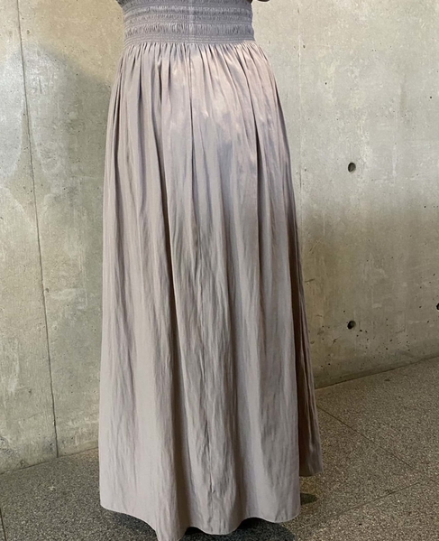 シャーリングナロースカート 詳細画像 グレージュ 8