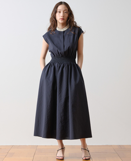 ハイネックシャーリングワンピース