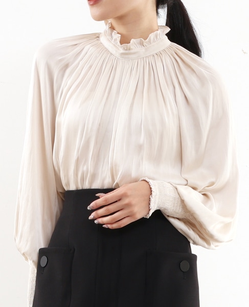 【定番】2wayフリルネックギャザーブラウス 詳細画像 アイボリー 2