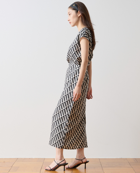 トリコロールプリントフレンチスリーブブラウス 詳細画像 ブラック系 2