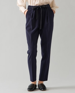 イージタックパンツ