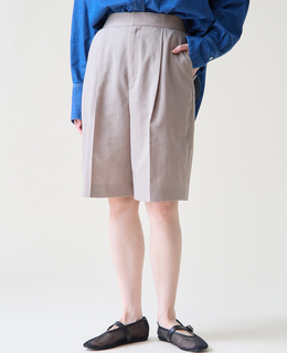 バミューダパンツ