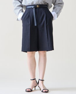 バミューダパンツ