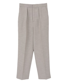 タックテーパードパンツ