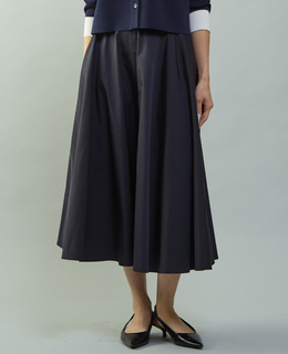 サーキュラーフレアスカート