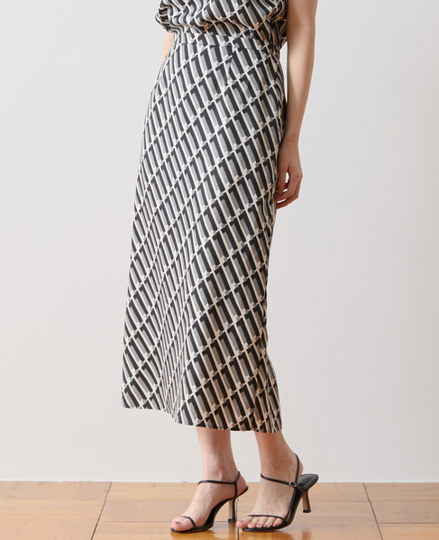 トリコロールプリントナロースカート 詳細画像 ブラック系 1