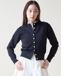 アクセントボタンカーディガン