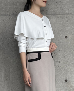 Vネックケープニット