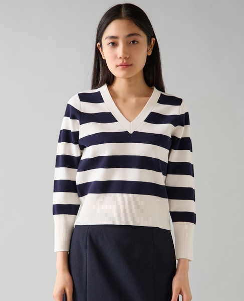 Vネックコンパクトニット 詳細画像 ホワイト×ネイビー 1
