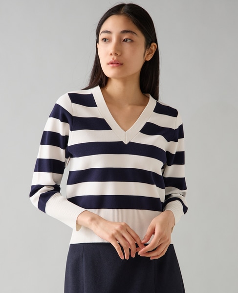 Vネックコンパクトニット 詳細画像 ホワイト×ネイビー 2