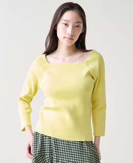 スクエアネックリブニット