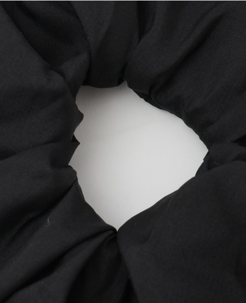【Heyep/ヘイップ】Silk Square Large Scrunchie 詳細画像 ブラック 4