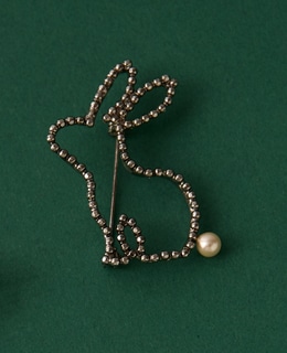 【ADER.bijoux/アデルビジュー】CUTSTEEL rabbit brooch