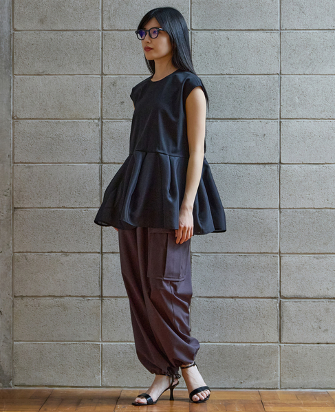 ペプラムタックカットソー 詳細画像 ブラック 1