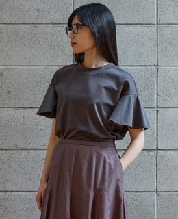 フレアスリーブTシャツ