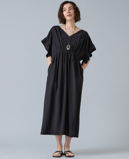 袖フリルワンピース