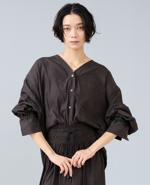 Vカラーブラウス 詳細画像 スミクロ 1