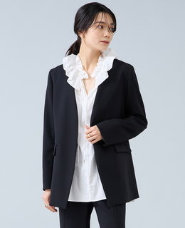 Vカラージャケット