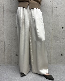 イージーワイドパンツ