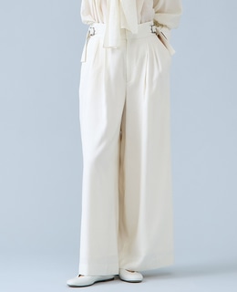 ワイドレッグパンツ
