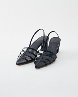HEWN/72301-55-1207 Pointed strap heels