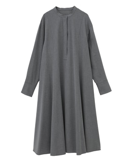 ウールボリュームフレアワンピース