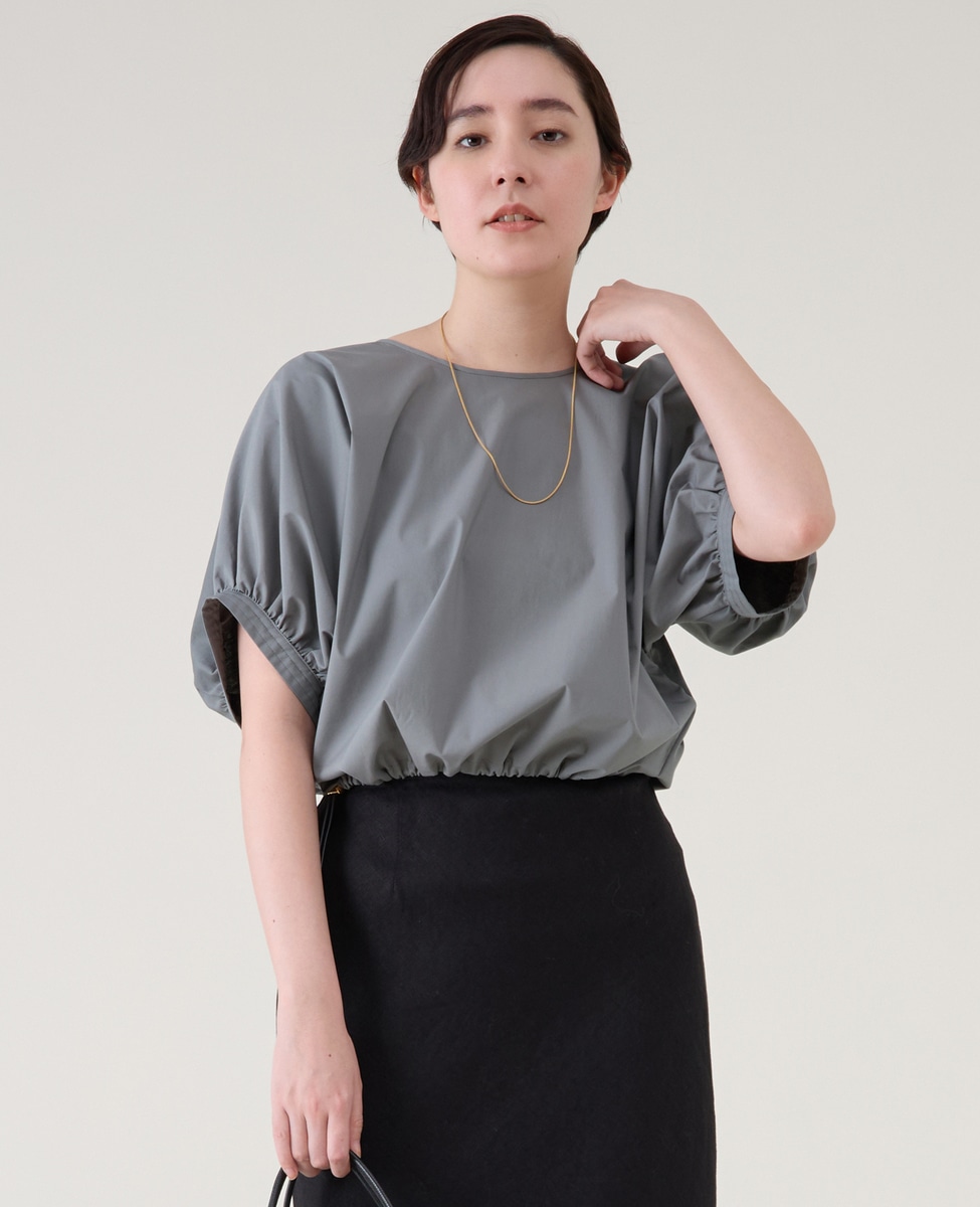 25SS タグ付き新品⭐︎マルティニーク　ファブリックコンビギャザープルオーバー 25SS タグ付き新品⭐︎マルティニーク ファブリックコンビ