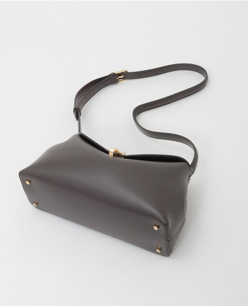 【TOTEME/トーテム】T-Lock leather clutch 詳細画像 ブラウン 7