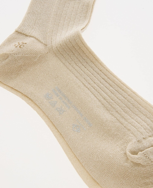 【MARCOMONDE/マルコモンド】switching rib glitter socks 24 詳細画像 アイボリー 2