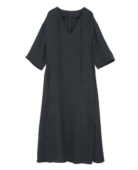 《コラボ》大草直子さん&times;martinique Vネックナローワンピース 詳細画像 ネイビー 3