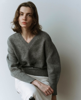 カシミヤミックスVネックプルオーバー