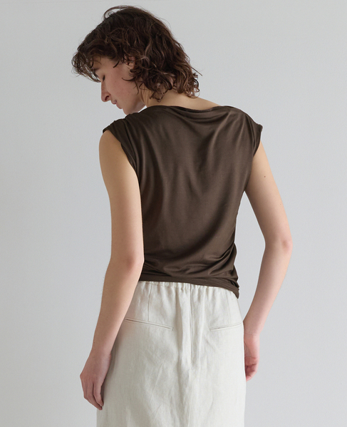 シャーリングドレープノースリーブ 詳細画像 ブラウン 3