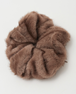 【heyep /ヘイップ】Faux Mink Scrunchie
