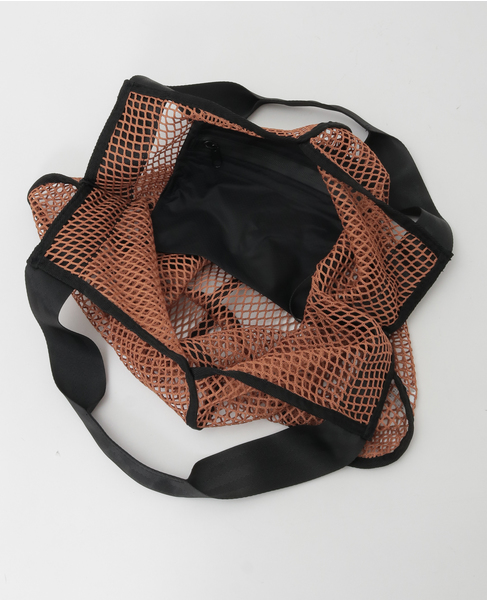 【SPEEDO/スピード】 Mesh Tote 詳細画像 キャメル 6
