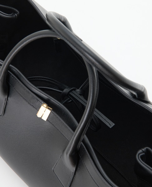 【FRENZLAUER /フランツロアー】Greta Bag 詳細画像 ブラック 8