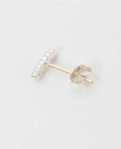 【MALUS /マリュス】Diamond line earrings 詳細画像 シルバー 3