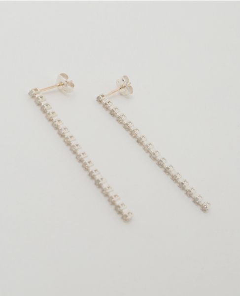 【MALUS /マリュス】Diamond bar earrings 詳細画像 シルバー 1