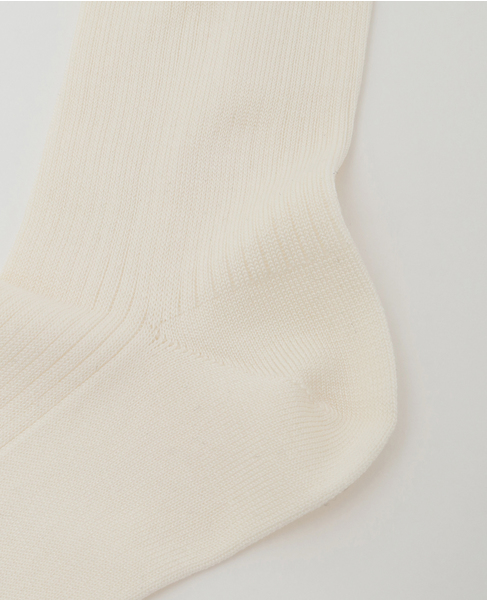【MARCOMONDE/マルコモンド】silk ribbed socks 詳細画像 ホワイト 5