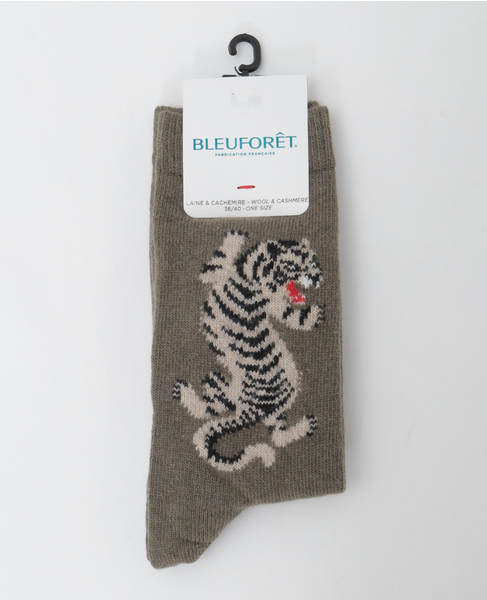 【BLEUFORET/ブルーフォレ】6625 CASHMERE SOCKS WITH TIGER PATTERN 詳細画像 カーキ 1